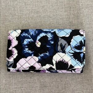 Vera Bradley Plum Pansies floral quilted wallet like new condition